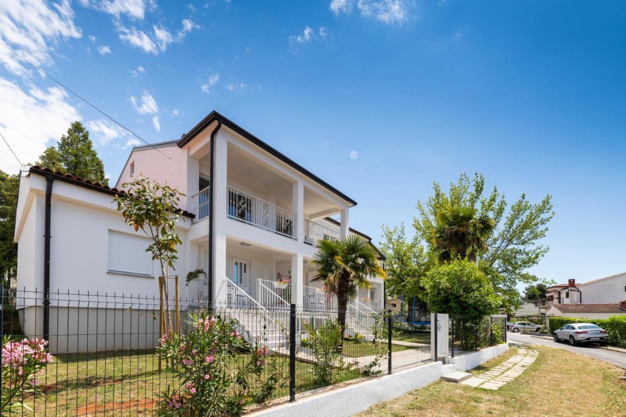 Pribetic Apartments Пореч Екстер'єр фото