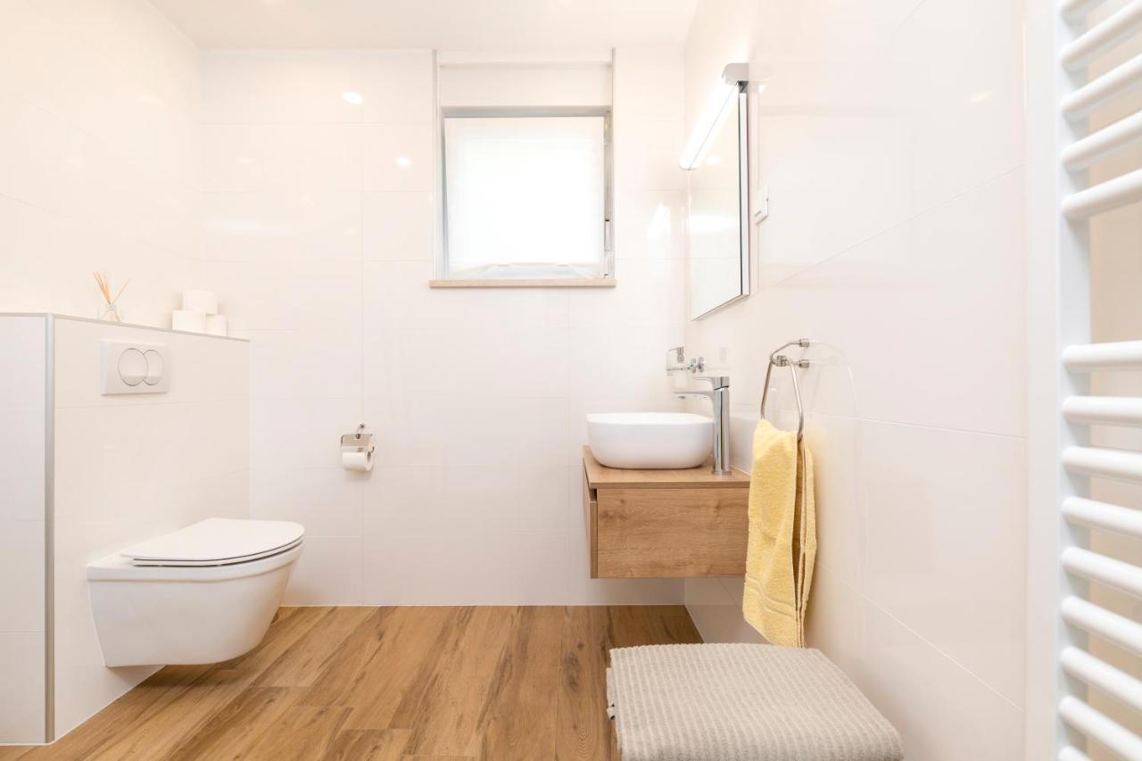Pribetic Apartments Пореч Екстер'єр фото